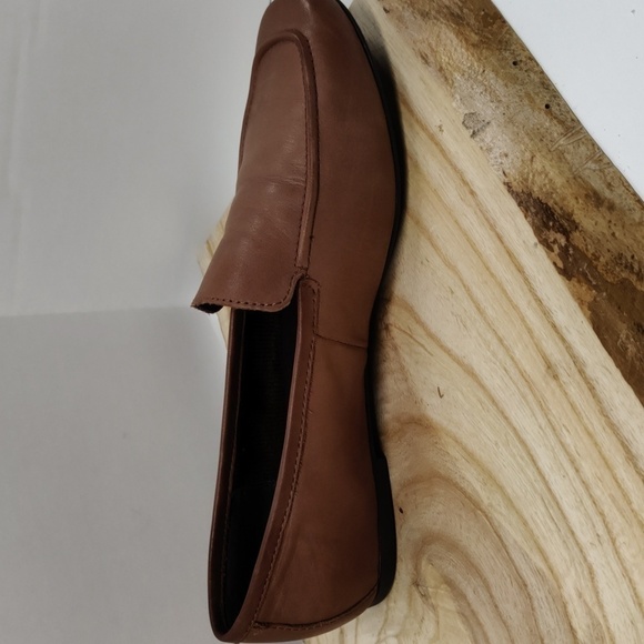 Born Brown Leather Loafers, Size 8M - Picture 8 of 10